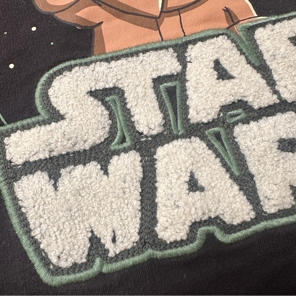 Star Wars Mandalorian Chenille Crewneck Grogu Size 4 - Picture 2 of 5